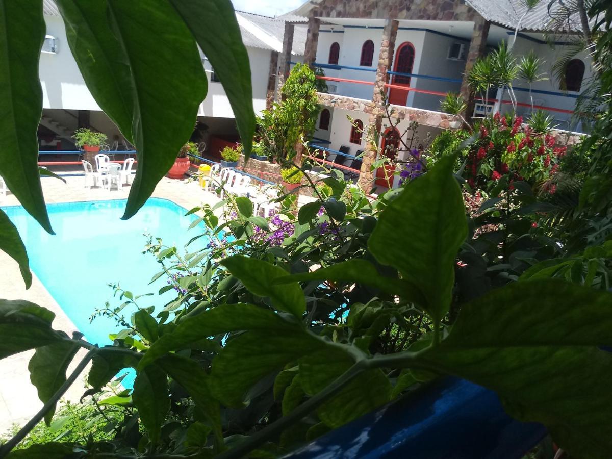 Otellin Triumph Hotel ตรีอุนโฟ ภายนอก รูปภาพ