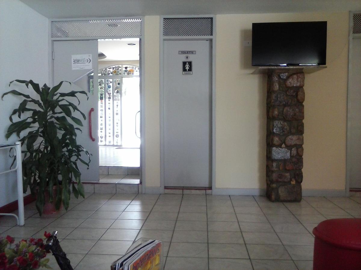 Otellin Triumph Hotel ตรีอุนโฟ ภายนอก รูปภาพ