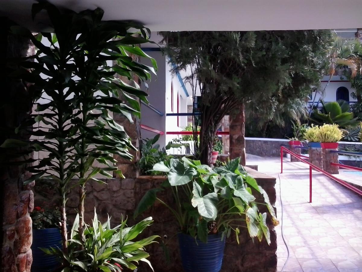 Otellin Triumph Hotel ตรีอุนโฟ ภายนอก รูปภาพ